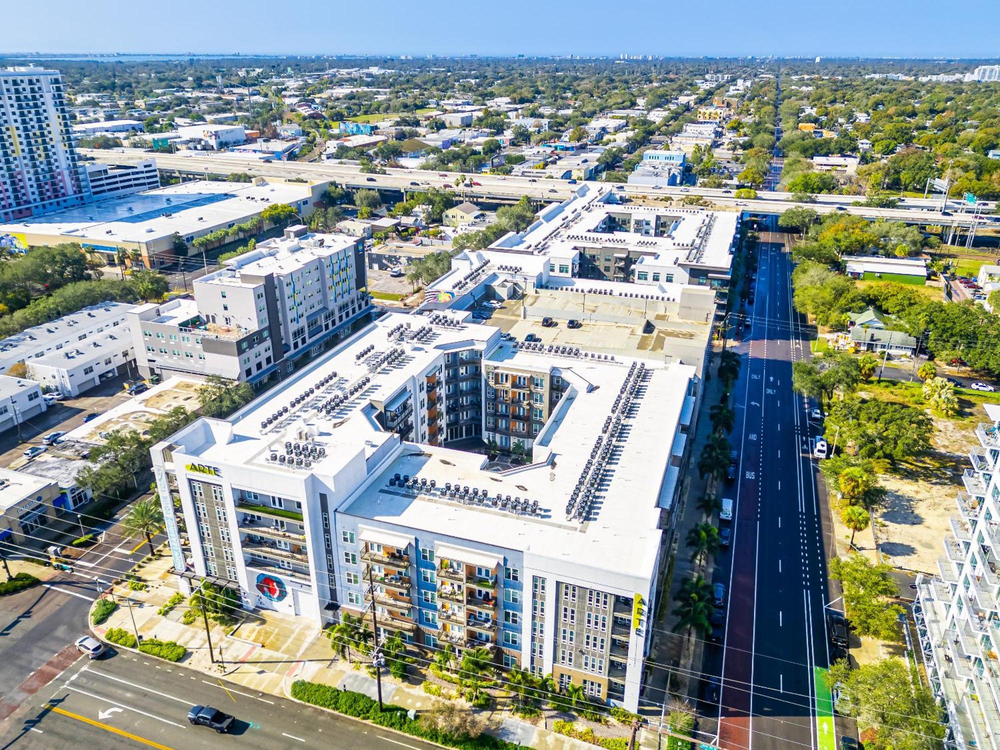 Ferienwohnung Tropicana Field 2 Bed In Dwtwn With Free Parking Sankt Petersburg Exterior foto